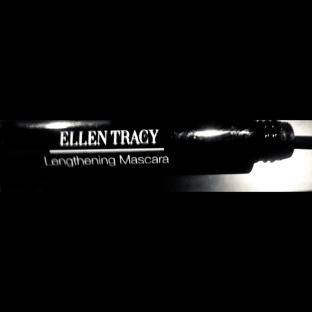Ellen Tracy Lengthening Mascara